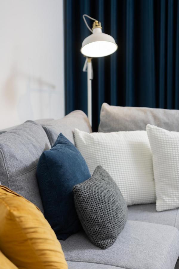 Beautiful & Spacious Warsaw Apartment By Noclegi Renters 外观 照片